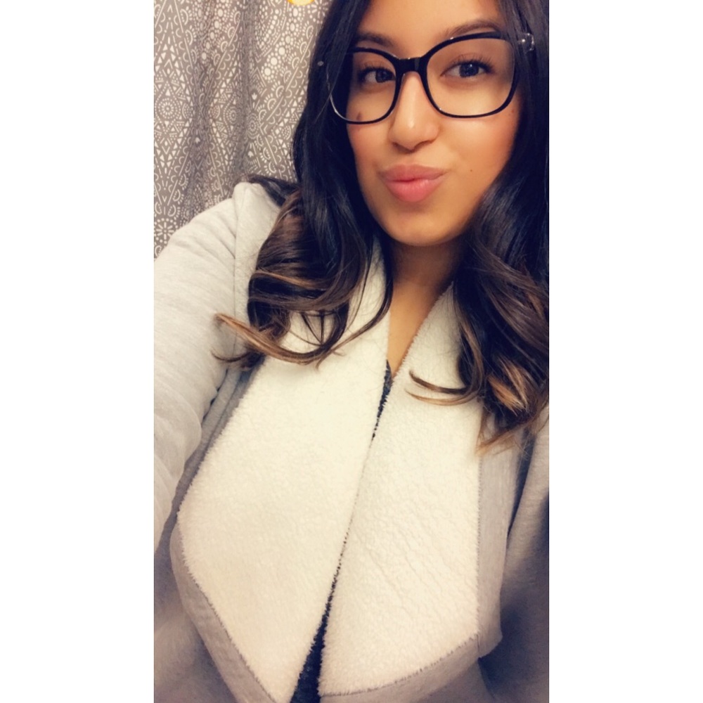 Meet your Posher, Karla